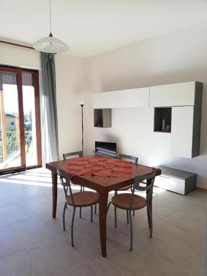 Apartamento La rosa rossa Cambiasca Exterior foto