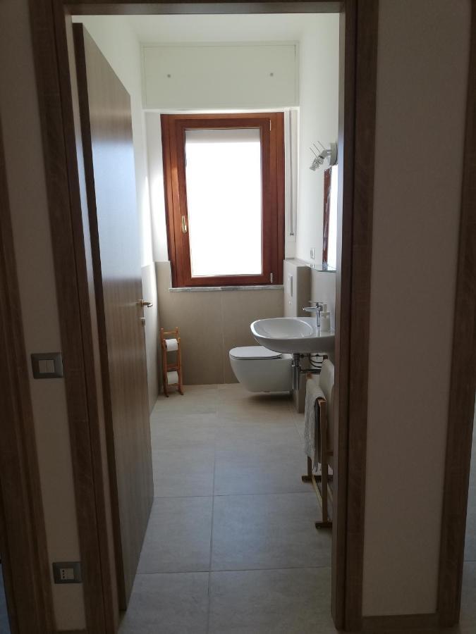 Apartamento La rosa rossa Cambiasca Exterior foto