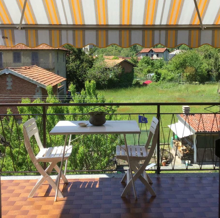 Apartamento La rosa rossa Cambiasca Exterior foto